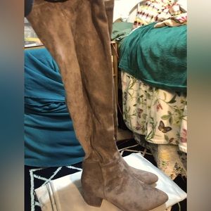 Chase & Chloe brand Size 7.5 gray, lightly worn, over the knee boots.